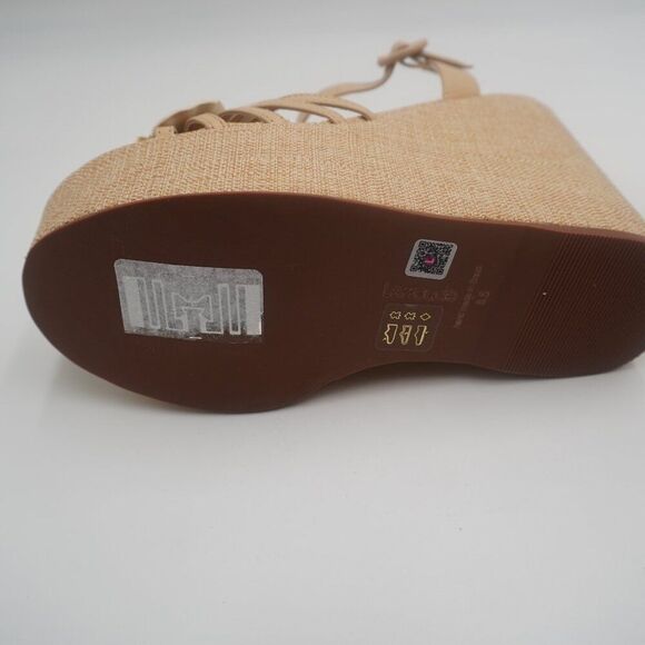 Larroude Magnolia Wedge/ Ivory Leather. Handmade, Stylish, Fashion/Chic Size 8.5 - Picture 3 of 11